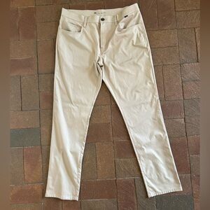 Travis Mathew “open to close” pant khaki
